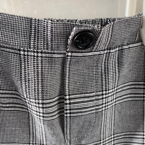 2/$16 SHEIN Plaid Elastic Waist Pants - Boys 7Y - Picture 5 of 5